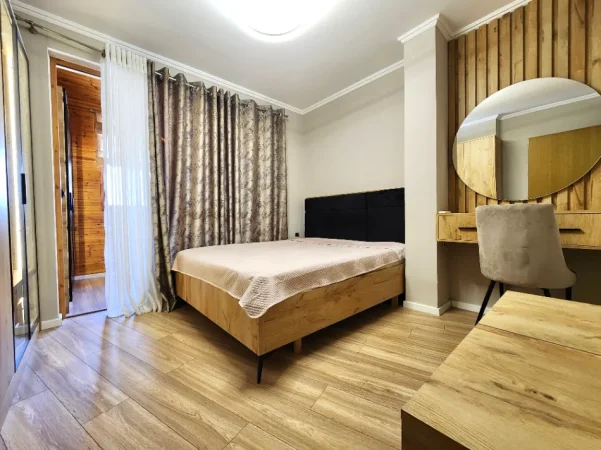 💥 Me Qera: 2+1+2Wc & 2Bllkn + TARRACË te Shfrytezueshme | 130 m² 📍Myslym Shyri - Rruga Himë Kolli 🏢 850€/Muaj ✨️