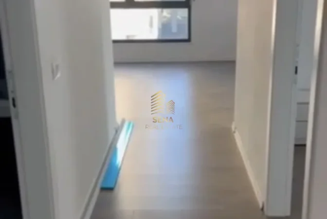 Tirane, jepet me qera apartament 2+1+Ballkon Kati 3, 105 m² 800 € (Porcelan, Kompleksi Erli)