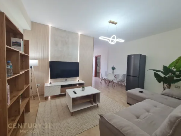Tirane, jepet me qera apartament 1+1 Kati 2, 115 m² 600 € (Siri Kodra)
