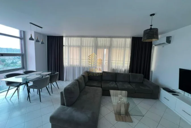 Tirane, jepet me qera apartament 2+1+Ballkon Kati 5, 108 m² 680 € (Laprake)