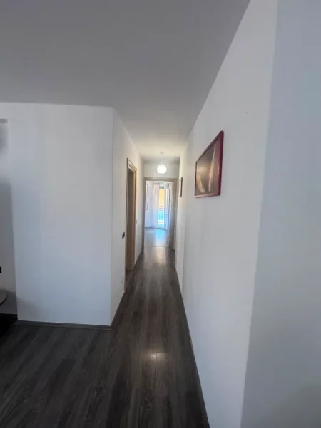 SHITET APARTAMENT  2+1 FUSHA E AVIACIONIT  179.000 €