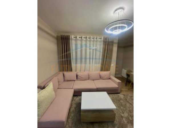 Tirane, jepet me qera apartament 1+1+BLK Kati 1, 70 m² 500 Euro (Konuna Parisit)