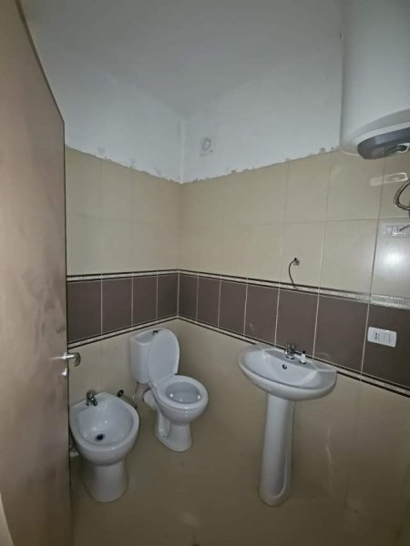 Durres, shitet apartament 1+1+BLK Kati 2, 68 m² 80.000 Euro