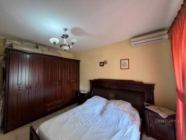 Tirane, shitet apartament 2+1+BLK Kati 3, 81 m² 125.000 Euro (Prane Shkolles "Siri Kodra", Rruga Siri Kodra)