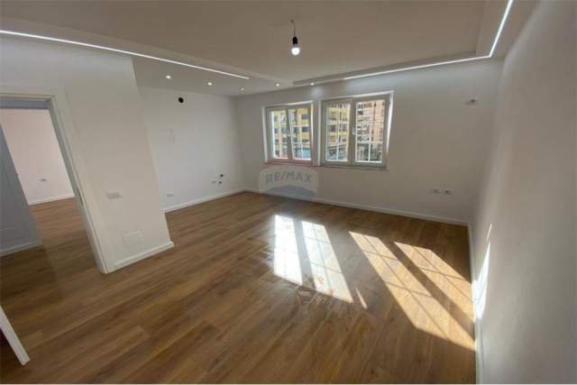Tirane, shes apartament 2+1+BLK Kati 3, 67 m² 139.000 Euro (prane inxhinierise se ndertimit)