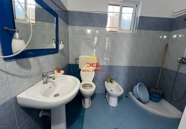 Vlore, shitet shtepi 2+1+BLK Kati 0, 420 m² 120.000 Euro (Rruga Sazani,Vlore)