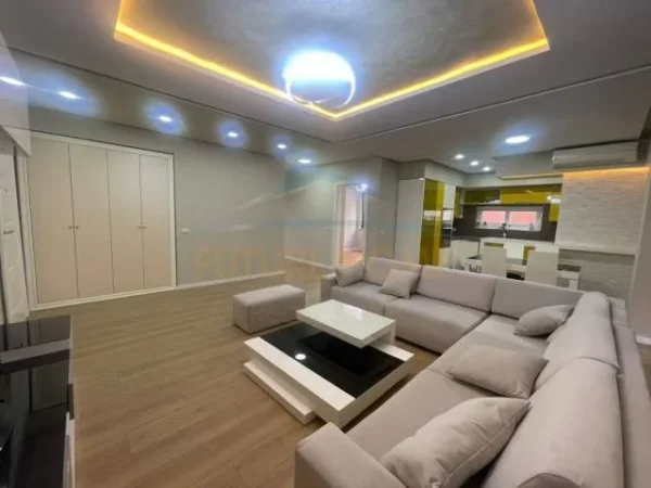 Tirane, shitet apartament 3+1+A+BLK Kati 1, 132 m² 189.000 Euro (Kodra e Diellit)