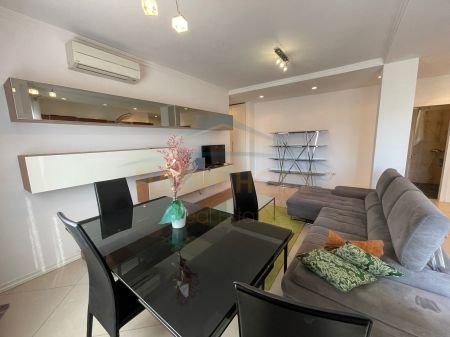 Tirane, jepet me qera apartament 2+1+BLK Kati 6, 80 m² 650 Euro (Rruga e Kavajes)