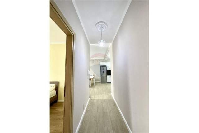 Tirane, shitet apartament 2+1 Kati 3, 103 m² 700  (Rruga e Kavajes)
