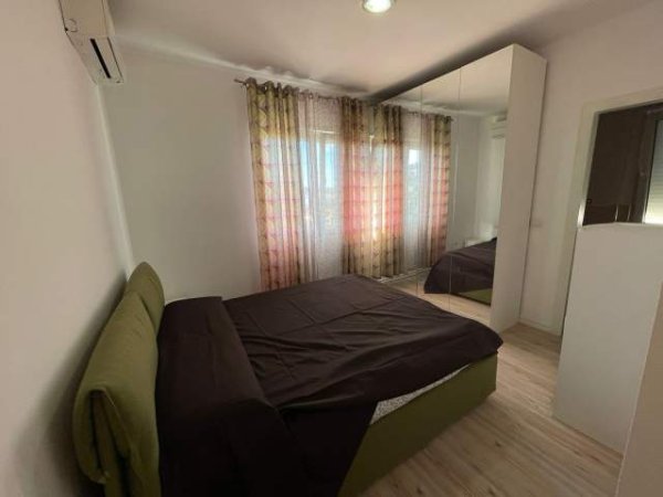 Tirane, jepet me qera apartament 2+1 Kati 6, 80 m² 650 Euro (Rruga e Kavajes)