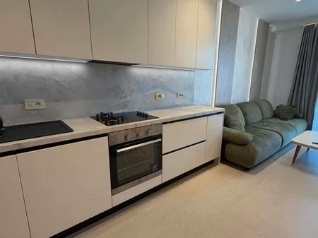 Tirane, jepet me qera apartament 1+1+Ballkon Kati 13, 70 m² 850 € (Rruga Mine Peza)