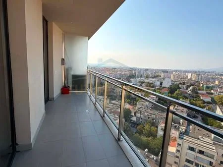 Tirane, jepet me qera apartament 1+1+Ballkon Kati 13, 70 m² 850 € (Rruga Mine Peza)