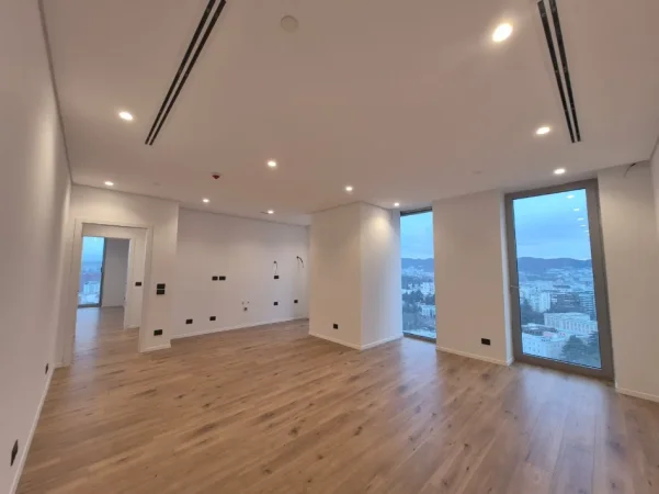 Tirane, jepet me qera zyre Kati 20, 147 m² 3.000 € (Downtown One)