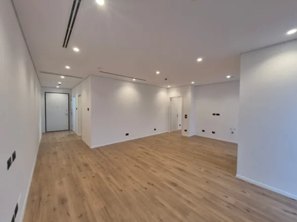 Tirane, jepet me qera zyre Kati 20, 147 m² 3.000 € (Downtown One)