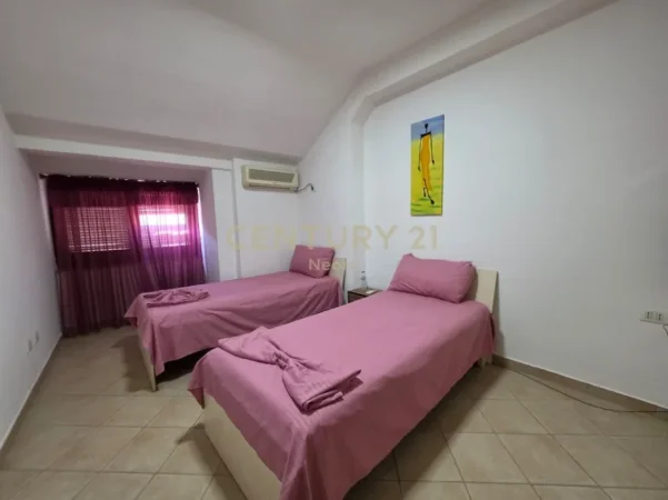 Tirane, jepet me qera apartament 2+1+Aneks+Ballkon Kati 9, 99 m² 750 € (Komuna e Parisit)