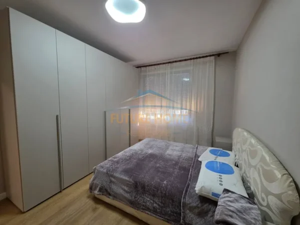 Tirane, jepet me qera apartament 2+1 Kati 6, 920 € 