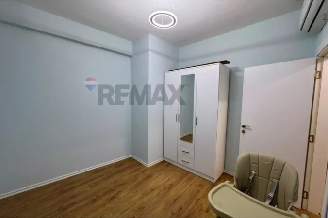 Tirane, jepet me qera apartament 2+1+Ballkon Kati 2, 60 m² 700 € (Frosina Plaku)