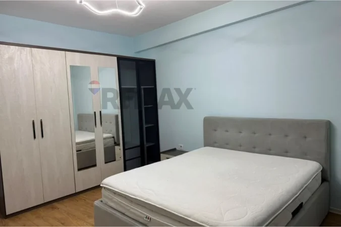 Tirane, jepet me qera apartament 2+1+Ballkon Kati 2, 60 m² 700 € (Frosina Plaku)
