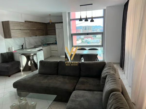 Tirane, jepet me qera apartament 2+1+Ballkon Kati 5, 108 m² 670 € (ISH SHESHI SHQIPONJA)