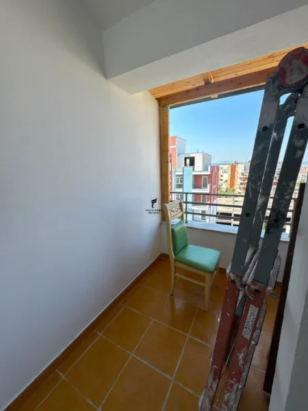 Tirane, shitet apartament 2+1 Kati 6, 84 m² 115.000 € (FRESKU)