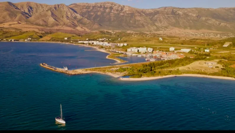 Vlore, shitet toke , 2.000 m² 3.000.000 € (orikum)