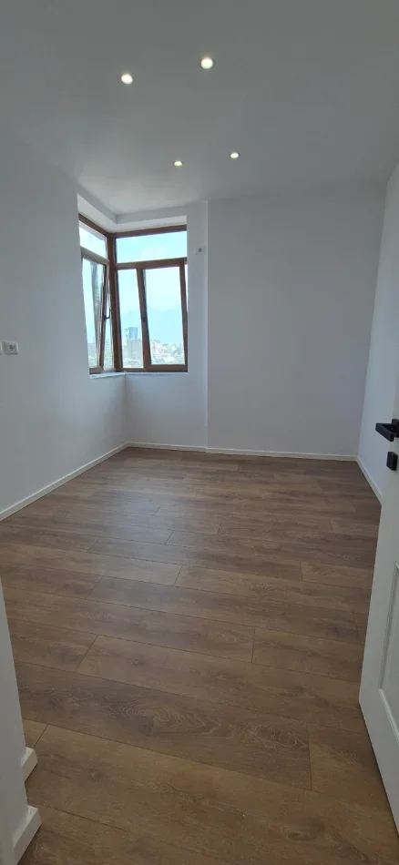 Tirane, shitet Kati 5, 55 m² 143.000 € 