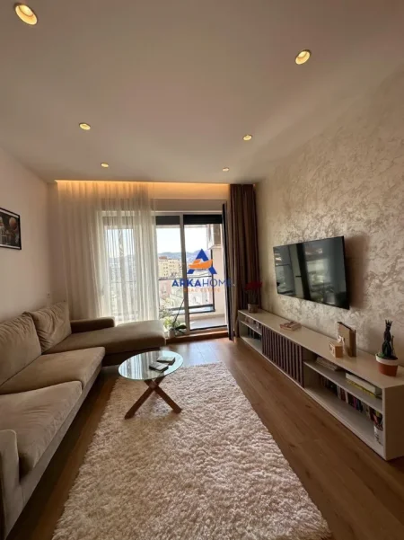 Tirane, shitet apartament 2+1 Kati 10, 94 m² 292.207 €