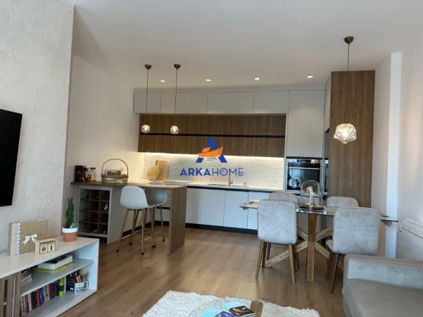 Tirane, shitet apartament 2+1 Kati 10, 94 m² 292.207 €