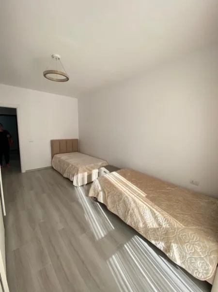 🏡 Apartament 2+1+2 me qera 📍Rezidenca Turdiu💰 Çmimi: 75.000 Lekë/Muaj