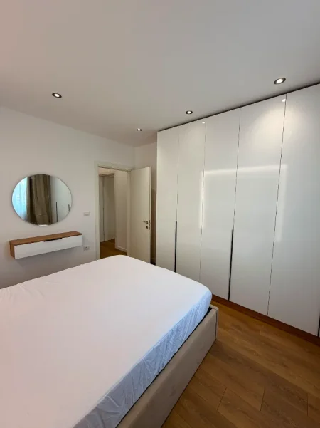 Tirane, shes apartament 1+1+Ballkon , 60 m² 158.000 € 