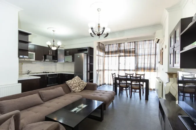 Tirane, jepet me qera apartament 2+1+Aneks+Ballkon Kati 6, 600 € (laprake)