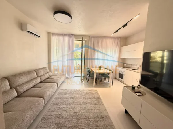 Durres, shitet apartament 1+1+Ballkon Kati 0, 220.000 € 