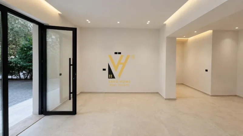 Tirane, shitet ambjent biznesi Kati 0, 250 m² 175.000 € (PAZARI I RI)