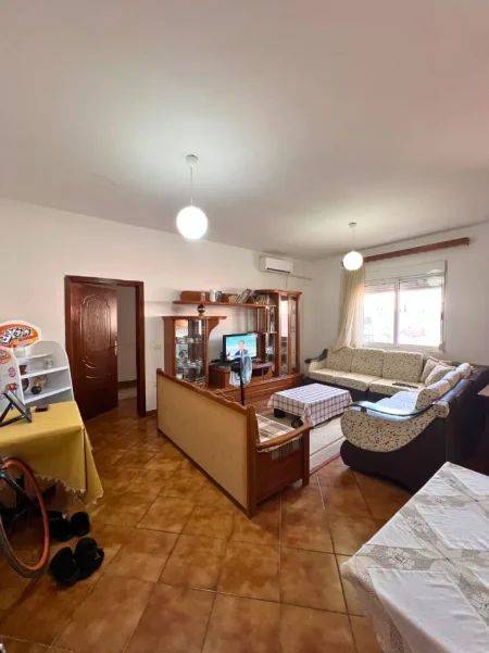 Vlore, shitet apartament 2+1+Aneks+Ballkon , 96 m² 100.000 € (vlore)
