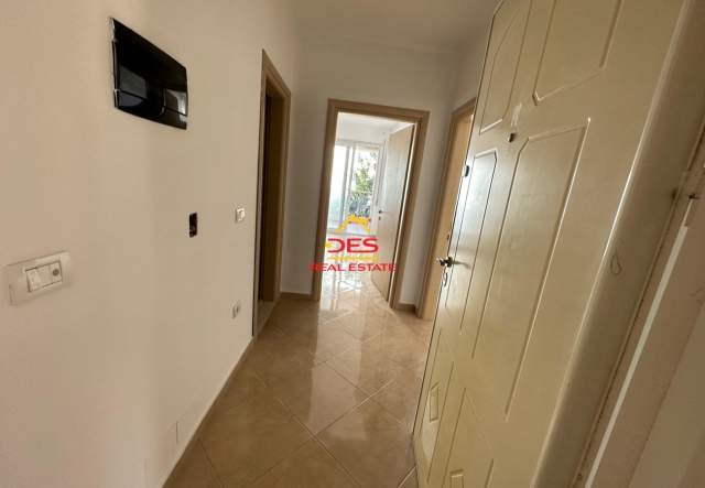 Vlore, shitet apartament 1+1+BLK Kati 2, 81 m² 109.350 Euro (Rruga Dhimiter Konomi, Vlore)