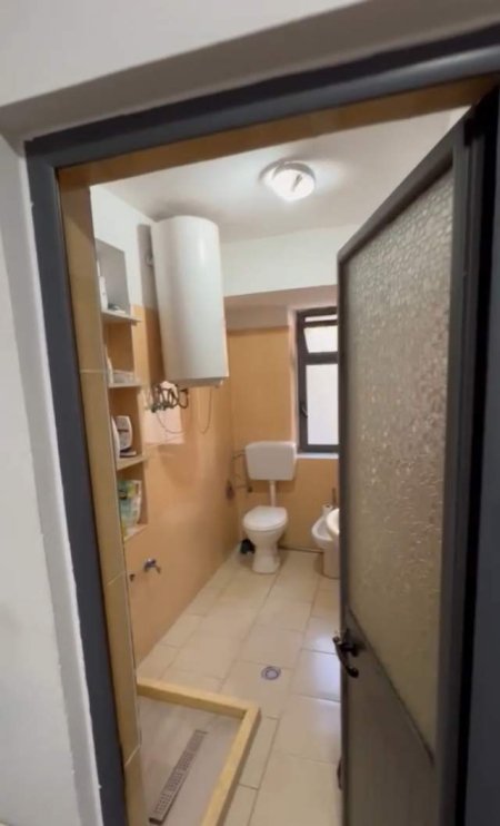Tirane, jepet me qera Kati 1, 290 Euro