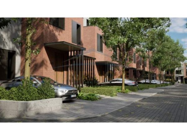 Tirane, shitet apartament duplex 3+1 Kati 1, 256 m² 362380Euro (TEG)