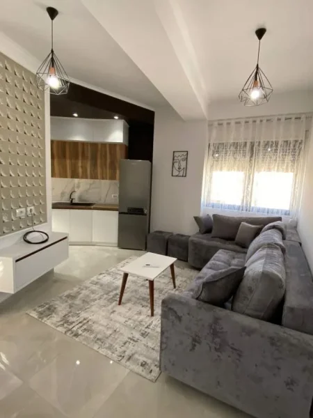 Tirane, jepet me qera apartament Kati 8, 75 m² 600 Euro (Astir)