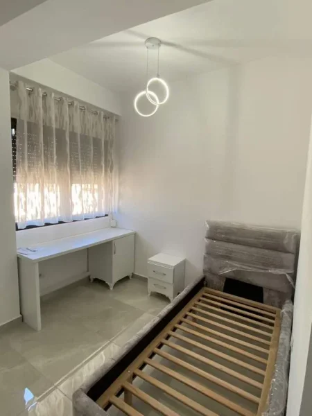 Tirane, jepet me qera apartament Kati 8, 75 m² 600 Euro (Astir)