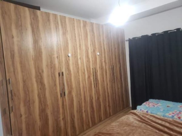 Tirane, shes apartament 2+1 Kati 1, 110 m² 200.000 Euro (ali demi)