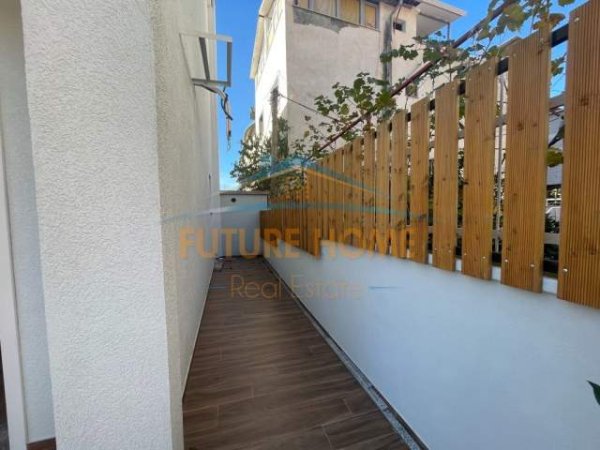 Tirane, shitet apartament 2 Katshe 150 m² 230.000 Euro (FRESK)