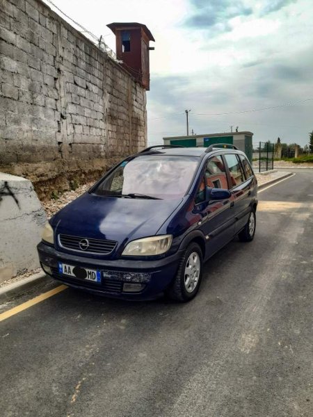 Kurbin, shes makine Opel Zafira Viti 2002, 270.000 Leke