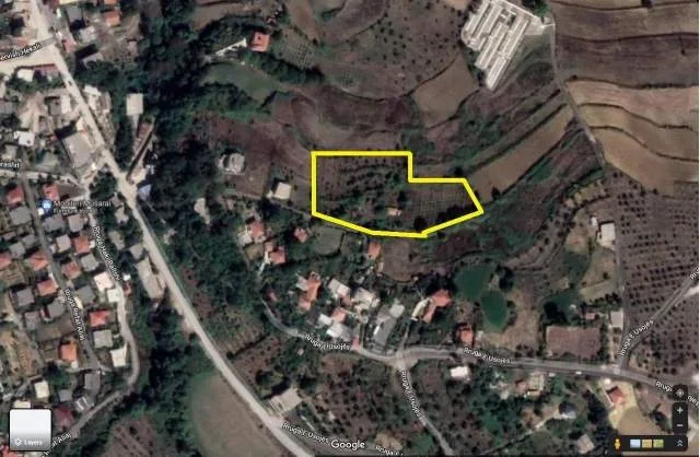 Ballsh, shes truall 6000 m² 16 Euro/m2 (Rruga e Akazeve)