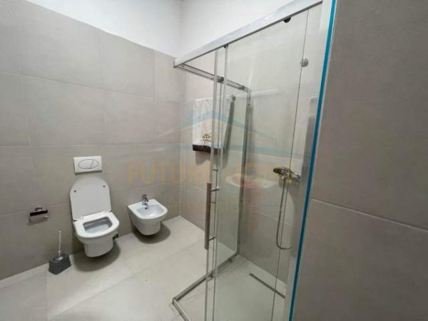 Tirane, shitet apartament 2+1+BLK Kati 1, 134 m² 170.000 Euro (Liqeni i Thate)