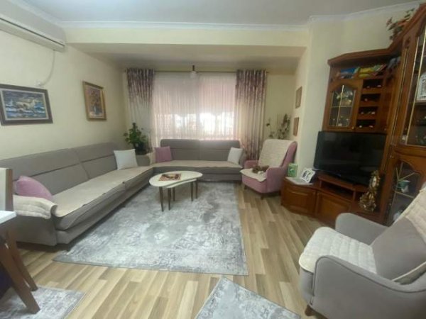 Tirane, shitet apartament 3+1+A+BLK Kati 1, 129 m² 119.000 Euro (Astir)