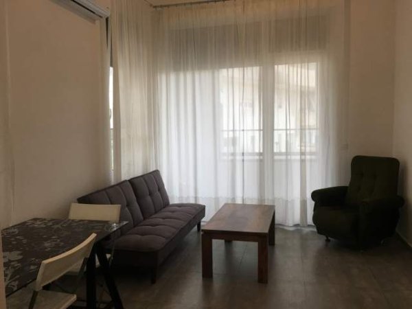 Tirane, jap me qera apartament 2+1+A+BLK Kati 0, 70 m² 400 Euro (Frosina Plaku/kompleksi Magnet)
