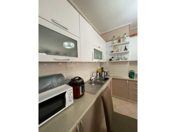 Tirane, shitet apartament 1+1+BLK Kati 2, 65 m² 77.000 Euro (Kopshti Zoologjik Tirane)