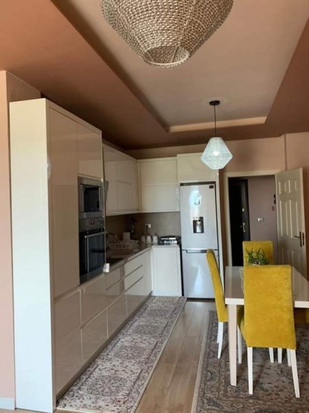 Tirane, shes apartament 3+1+BLK Kati 6, 131 m² 111.000 Euro (Astir)