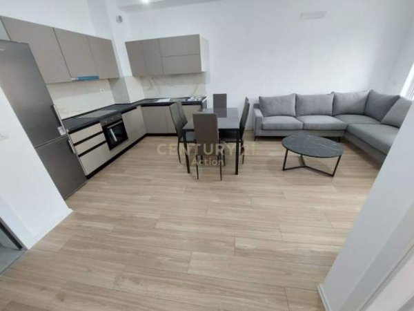 Tirane, jepet me qera apartament 2+1+A+BLK Kati 2, 82 m² 450 Euro (Jordan Misja)