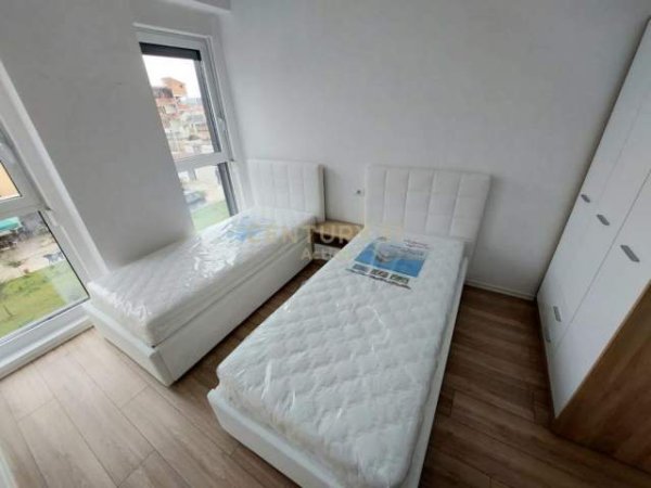 Tirane, jepet me qera apartament 2+1+A+BLK Kati 2, 82 m² 450 Euro (Jordan Misja)